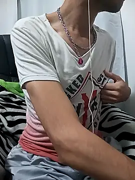 Naughty Boy13 online show from 01-10-26, 01:45