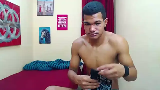 Black hugecock online show from 11-06-25, 01:15