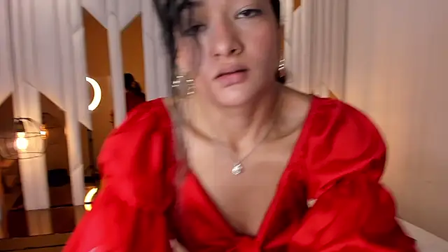 ValeriaPrado online show from 10-13-25, 07:59