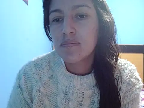 SarahFriendly online show from 04-14-26, 04:34