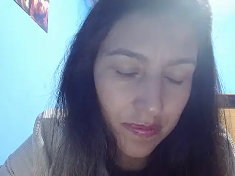 SarahFriendly online show from 04-23-26, 01:23