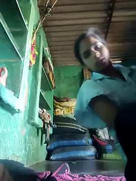 Snapshot of Gulika_Doshi chatting on 02-12-26, 08:36 Gulika Doshi online show from 02-12-26, 08:36