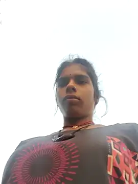 Snapshot of Gulika_Doshi chatting on 10-08-25, 12:56 Gulika Doshi online show from 10-08-25, 12:56