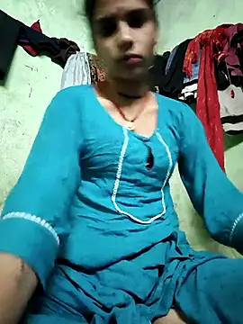 Snapshot of Gulika_Doshi chatting on 06-15-26, 03:12 Gulika Doshi online show from 06-15-26, 03:12