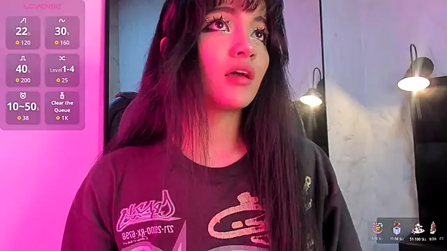 Snapshot of Darky_Doll chatting on 11-12-25, 08:23 Darky Doll online show from 11-12-25, 08:23