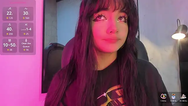 Snapshot of Darky_Doll chatting on 11-14-25, 09:07 Darky Doll online show from 11-14-25, 09:07