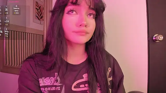 Snapshot of Darky_Doll chatting on 02-12-26, 07:57 Darky Doll online show from 02-12-26, 07:57