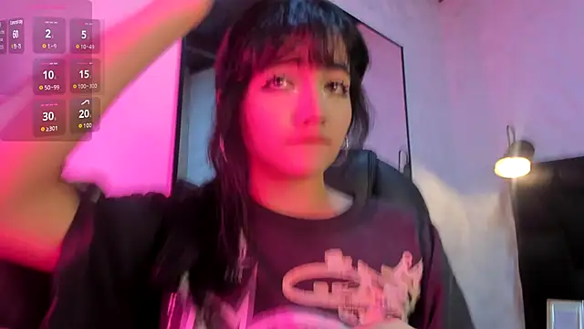 Snapshot of Darky_Doll chatting on 11-25-25, 02:12 Darky Doll online show from 11-25-25, 02:12