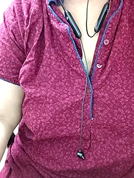 tami lavanya online show from 07-24-26, 03:24