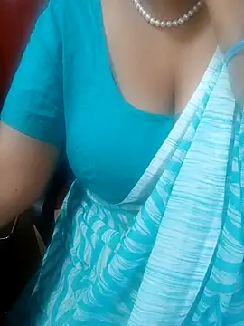 Snapshot of tami_lavanya chatting on 09-27-25, 09:04 tami lavanya online show from 09-27-25, 09:04