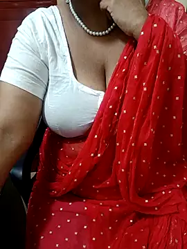 Snapshot of tami_lavanya chatting on 09-13-25, 04:23 tami lavanya online show from 09-13-25, 04:23