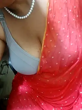 Snapshot of tami_lavanya chatting on 09-13-25, 05:02 tami lavanya online show from 09-13-25, 05:02