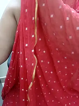 Snapshot of tami_lavanya chatting on 10-16-25, 05:21 tami lavanya online show from 10-16-25, 05:21