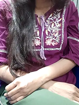 Aarti-kumri online show from 11-06-25, 03:16