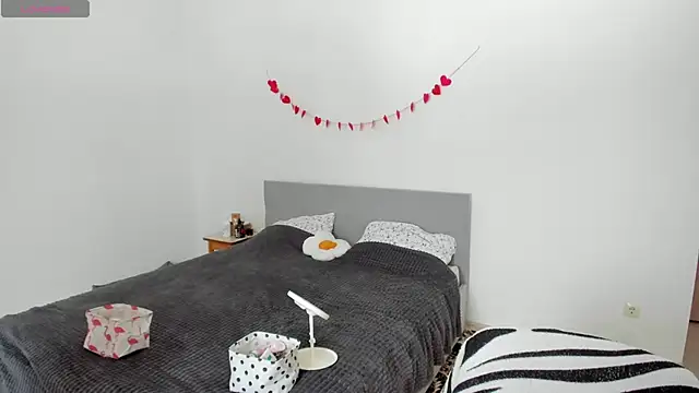 Kelly Cartier online show from 02-13-26, 06:24