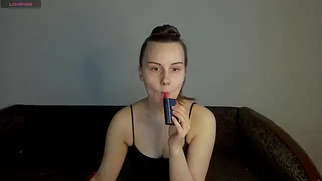 Kelly Cartier online show from 05-02-26, 03:50