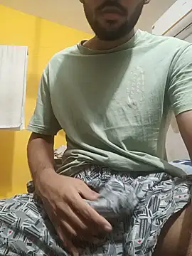 Snapshot of mayur_raaje chatting on 07-14-26, 03:55 mayur raaje online show from 07-14-26, 03:55