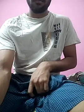Snapshot of mayur_raaje chatting on 07-30-26, 04:33 mayur raaje online show from 07-30-26, 04:33