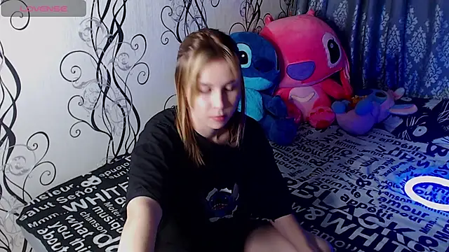 RoyAngela online show from 09-25-25, 09:32