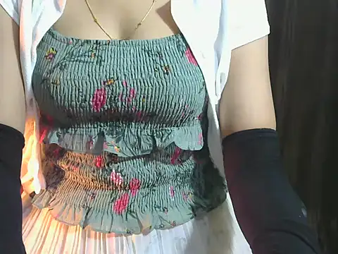 sheetal-sheetal95 online show from 12-21-25, 04:52