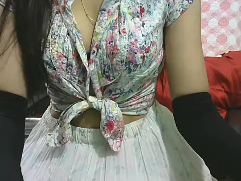 Snapshot of sheetal-sheetal95 chatting on 09-10-25, 04:44 sheetal-sheetal95 online show from 09-10-25, 04:44