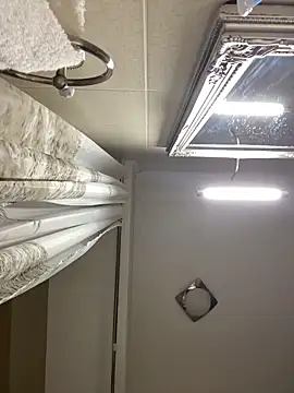 Lexi Storm online show from 12-22-25, 06:35