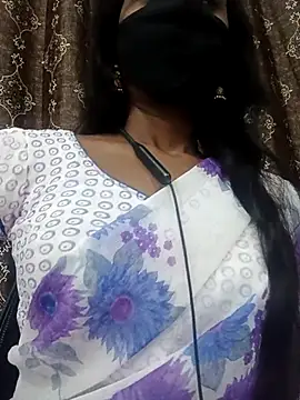 Snapshot of kavya-telugu84 chatting on 04-29-26, 10:49 kavya-telugu84 online show from 04-29-26, 10:49