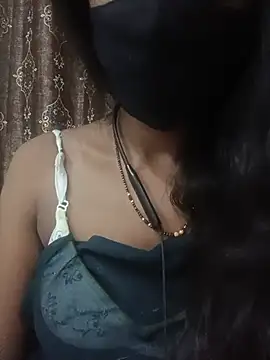 Snapshot of kavya-telugu84 chatting on 05-23-26, 07:46 kavya-telugu84 online show from 05-23-26, 07:46