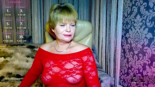 Snapshot of Tess_Terners chatting on 10-16-25, 07:22 Tess Terners online show from 10-16-25, 07:22