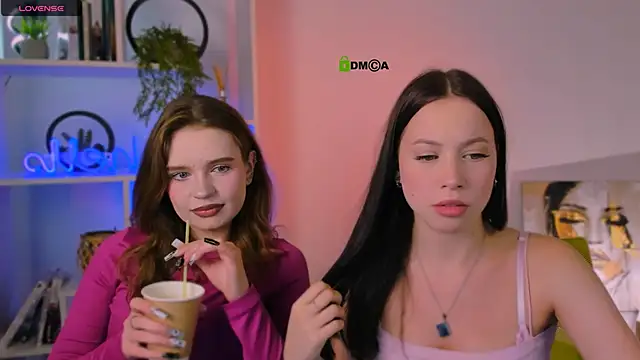 amanda-miki online show from 09-26-25, 07:21