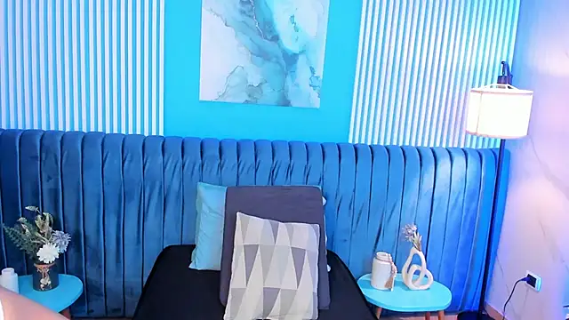 ariannaliss online show from 01-13-26, 04:44