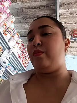 Snapshot of Lorenasex chatting on 02-14-26, 02:28 Lorenasex online show from 02-14-26, 02:28