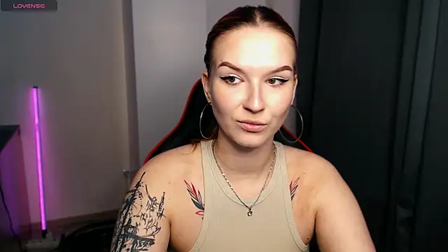 EileenKenner online show from 04-09-26, 06:25