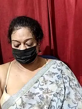 Snapshot of surekha-30 chatting on 08-01-26, 05:22 surekha-30 online show from 08-01-26, 05:22