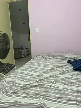 Snapshot of mermaidblue chatting on 02-18-26, 09:50 mermaidblue online show from 02-18-26, 09:50