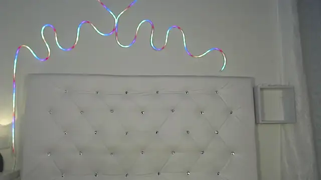 tatixxxvega online show from 09-30-25, 01:28