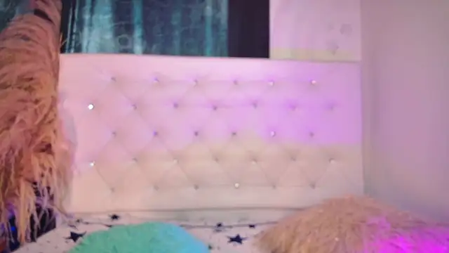 tatixxxvega online show from 05-06-26, 06:23