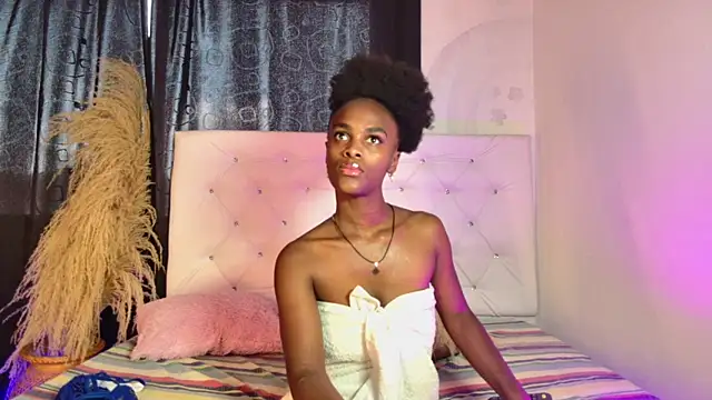 tatixxxvega online show from 04-06-26, 06:09