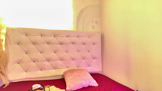 tatixxxvega online show from 02-19-26, 01:30