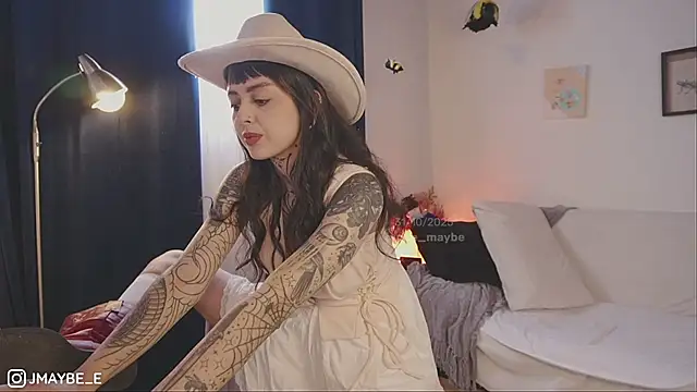 janne maybe online show from 10-31-25, 03:30