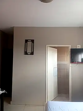 Sweetcaramel21 online show from 10-26-25, 08:59