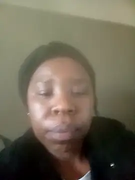 Sweetcaramel21 online show from 09-30-25, 07:03