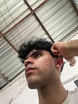 Axel-Mejia online show from 03-09-26, 06:55