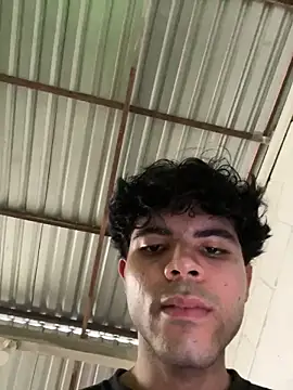 Axel-Mejia online show from 04-19-26, 09:06