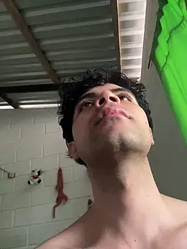 Axel-Mejia online show from 04-11-26, 03:49