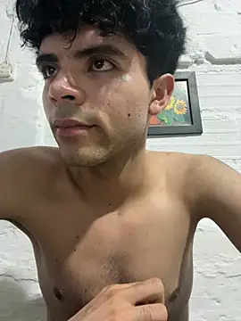 Axel-Mejia online show from 06-26-26, 02:28