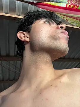 Axel-Mejia online show from 01-14-26, 06:33