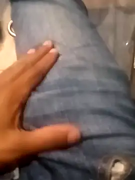 Snapshot of vergonvenco chatting on 11-03-25, 05:34 vergonvenco online show from 11-03-25, 05:34