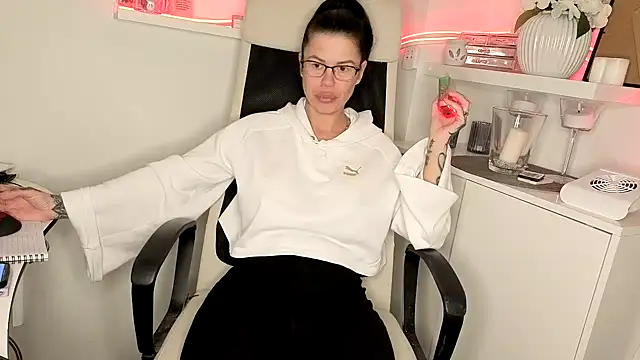 sexygilf82 online show from 03-25-26, 09:03