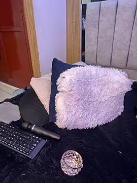 kendall flower online show from 02-20-26, 08:11